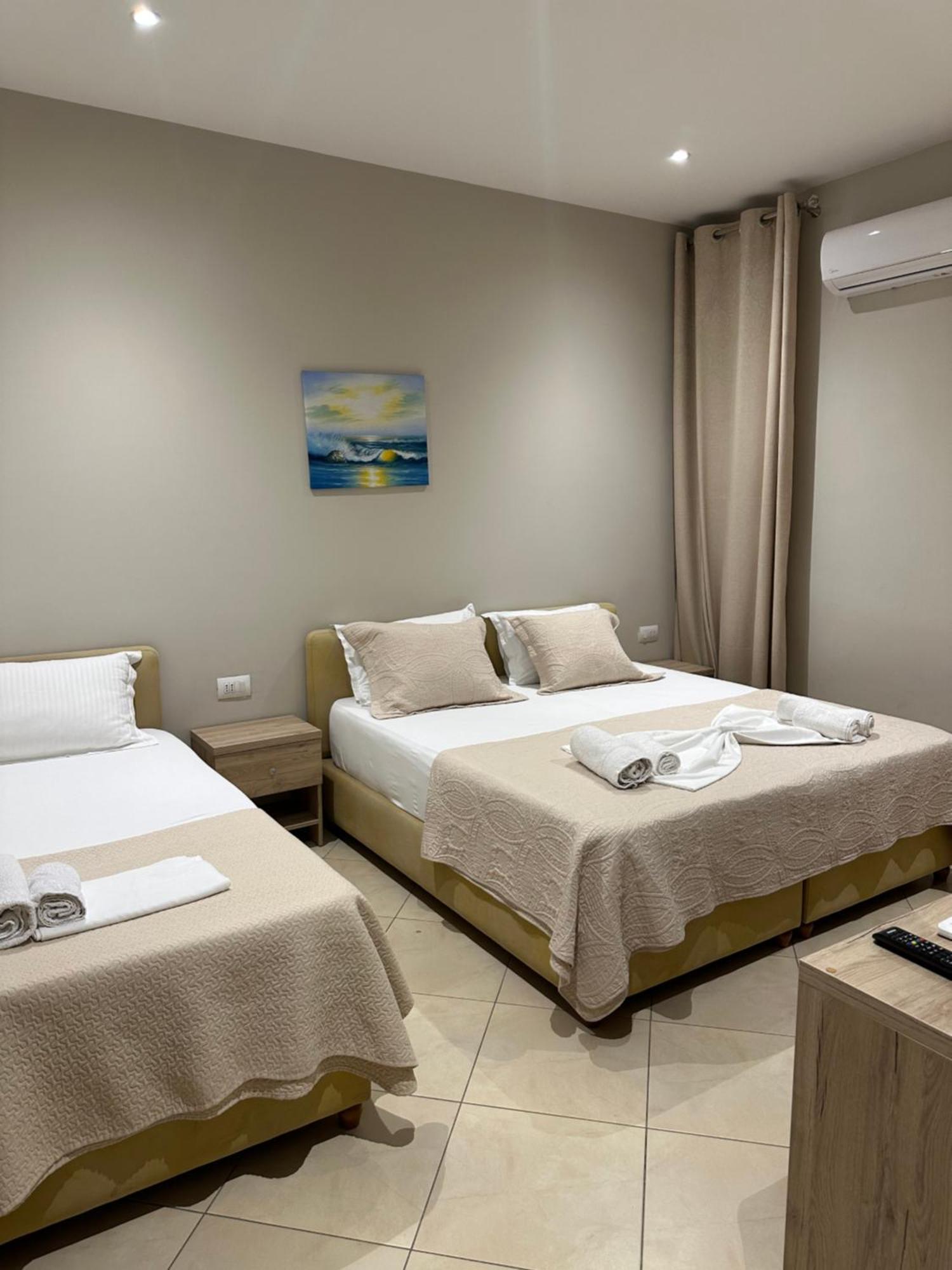 Deni'S Hotel Саранда Экстерьер фото
